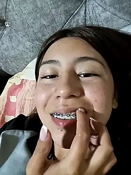 Sara Brownx online show from October 8, 3:00 am