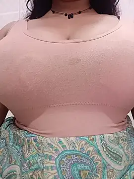 cute-mahek online show from July 25, 6:59 pm