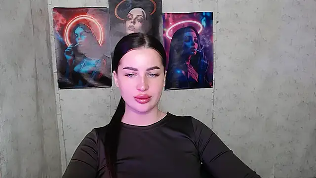 Snapshot of DivaKaily_ chatting on October 14, 8:11 pm DivaKaily online show from October 14, 8:11 pm