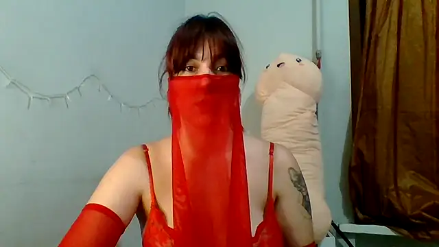 Snapshot of MiaStika chatting on October 6, 4:56 pm MiaStika online show from October 6, 4:56 pm