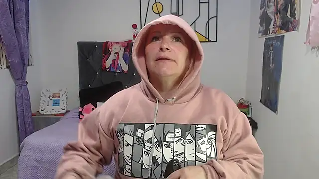 emperabigbootybigass online show from June 10, 12:37 pm