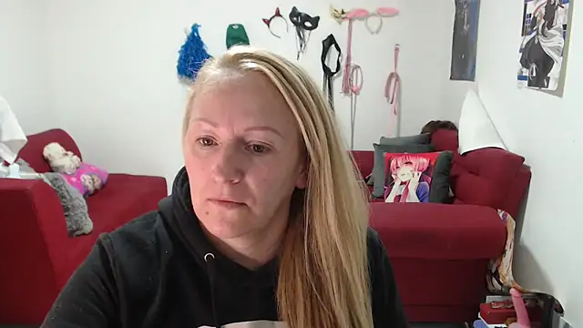 emperabigbootybigass online show from November 18, 12:50 pm