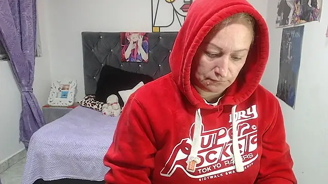emperabigbootybigass online show from June 16, 12:17 pm