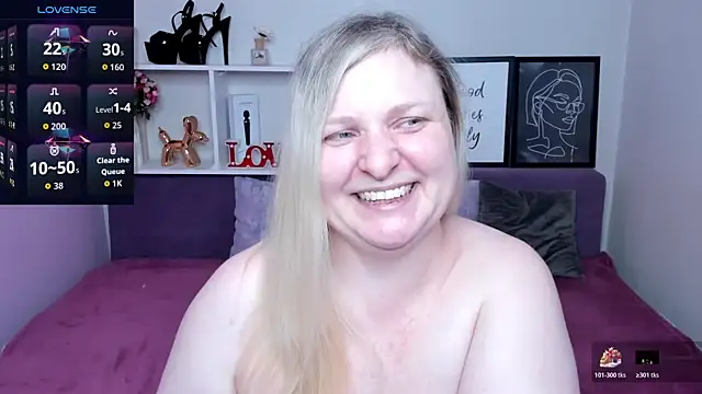 AnnaXCherri online show from November 19, 3:39 am