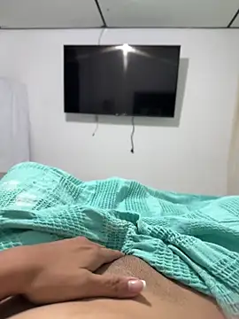 ANYLU19 online show from June 12, 3:58 am