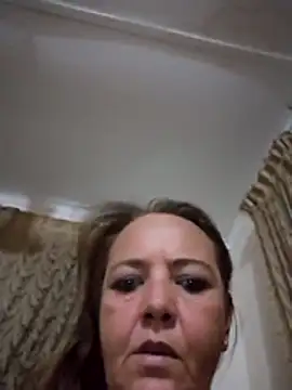 Kimmyb777 online show from February 1, 7:12 pm