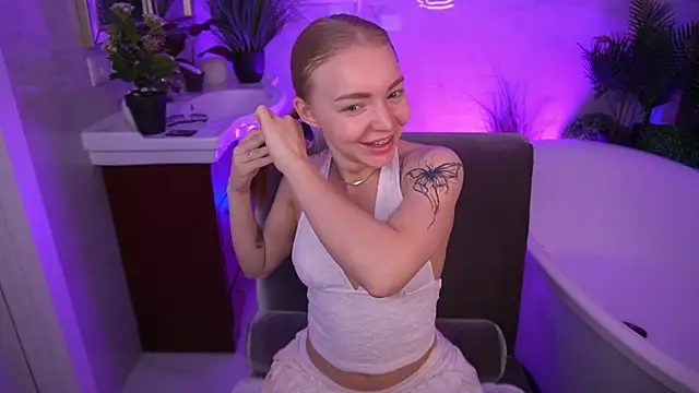EmilySunshineS online show from June 12, 10:23 am