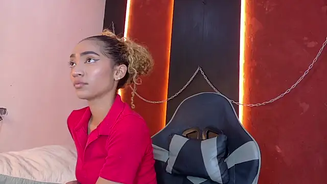 Charlotte Love10 online show from January 15, 8:59 pm