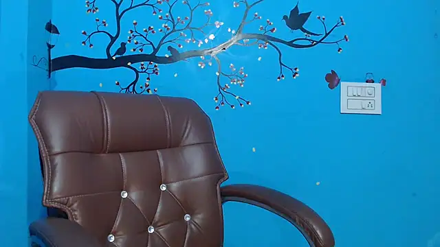 Wish Queen online show from April 30, 6:13 pm