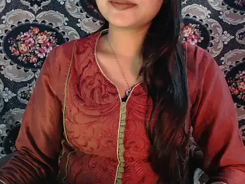 Wish Queen online show from January 6, 1:26 pm