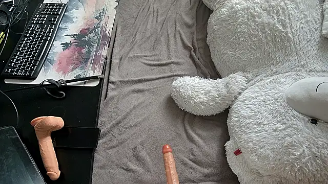 CeriseLapine online show from March 12, 11:24 am