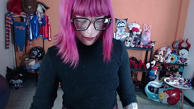 MissMiia2 online show from February 9, 7:05 pm