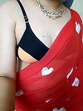 Snapshot of Hynahhh4u chatting on September 20, 8:23 am Hynahhh4u online show from September 20, 8:23 am