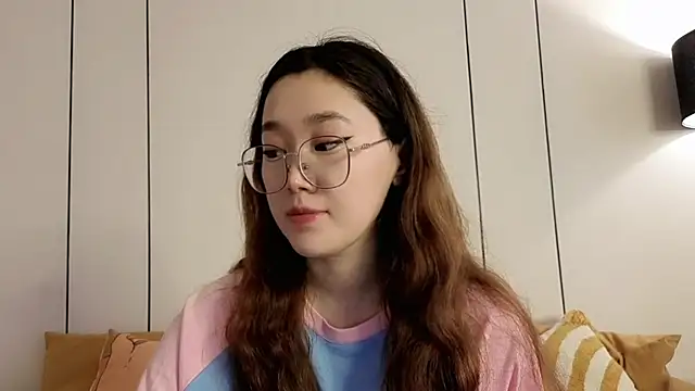 Jennatyan online show from June 26, 5:52 am