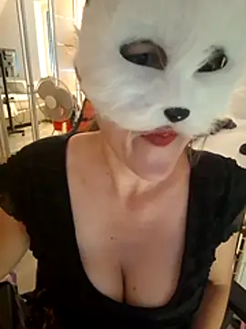 SexyLayla1 online show from June 13, 8:56 am