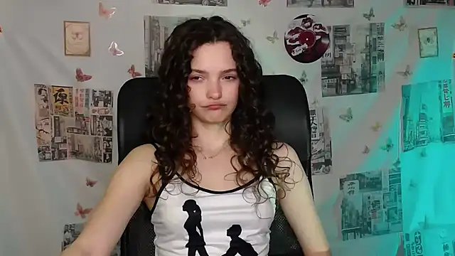  SusieSu  online show from April 27, 12:46 pm