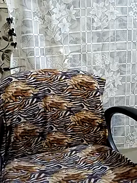 Snapshot of kindar-joy chatting on October 6, 3:12 am kindar-joy online show from October 6, 3:12 am
