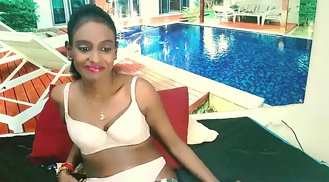 Snapshot of IndianLoveBug chatting on December 2, 8:48 am IndianLoveBug online show from December 2, 8:48 am