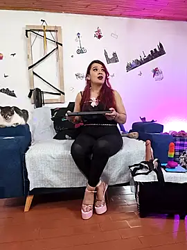 keila j online show from May 3, 9:56 am