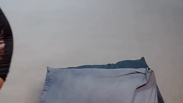 BustyMelonssXXXX online show from November 8, 6:46 pm