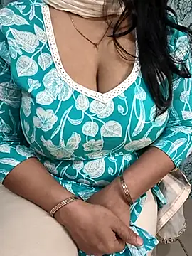 Anamika Kapoor online show from November 23, 1:08 am