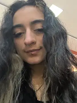 Lila Desiree online show from July 23, 9:23 pm