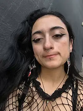 Lila Desiree online show from July 8, 3:03 pm