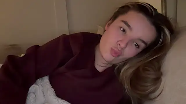 maisiesmithx online show from November 21, 12:23 am