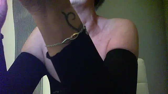 Snapshot of __Angel78__ chatting on September 29, 6:13 pm Angel78 online show from September 29, 6:13 pm