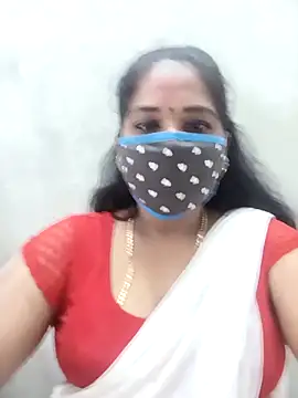 Snapshot of MaaliiiPonuTamil chatting on October 4, 1:22 am MaaliiiPonuTamil online show from October 4, 1:22 am