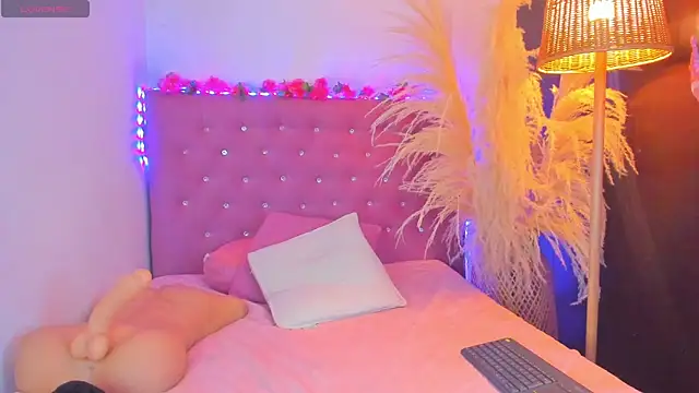  sexybunny  online show from June 15, 3:07 am