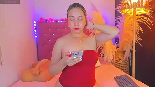  sexybunny  online show from July 26, 7:16 am