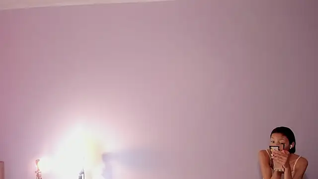 lupeebony online show from June 4, 8:13 pm