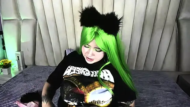 Victoria Rossy online show from June 11, 10:39 pm
