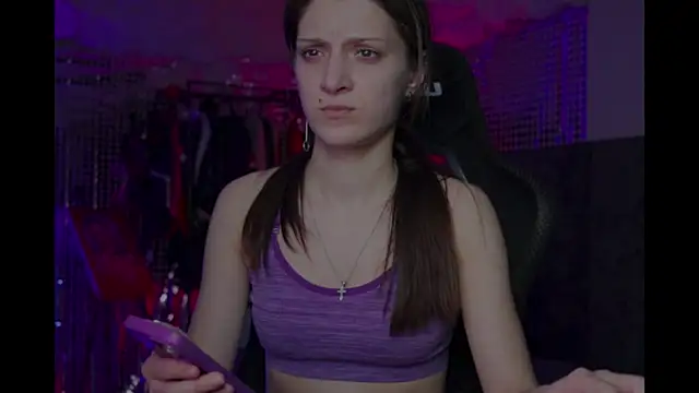 Kathleen Meow online show from October 18, 6:42 pm