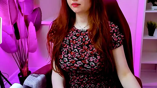 CarolGiggly online show from June 12, 6:38 pm