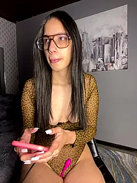 Praga Pink online show from December 15, 8:52 am