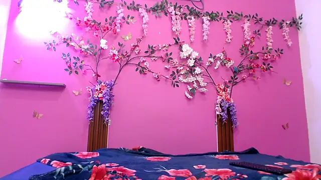 analintimacy18 online show from March 13, 7:15 pm