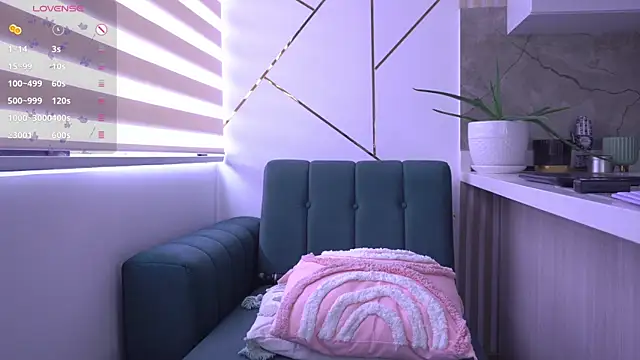 b3llaspringg online show from July 3, 10:27 pm