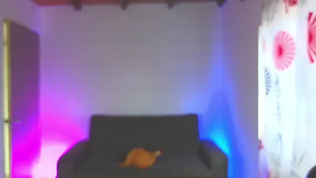 abigail monore  online show from September 26, 7:33 pm