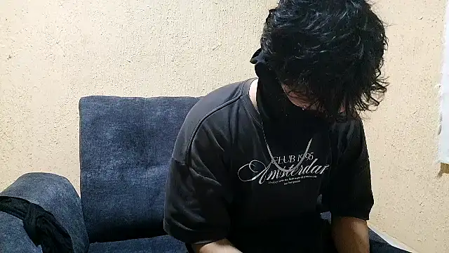 Danielraz online show from July 5, 3:35 am