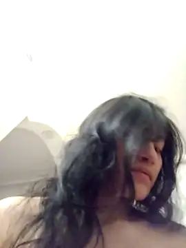 Virgin Pussy Love online show from December 4, 9:26 pm