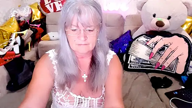 SiberiabBerry online show from July 14, 1:05 pm