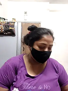 Snapshot of zeepe19 chatting on September 14, 2:37 pm zeepe19 online show from September 14, 2:37 pm