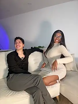 tiana nave online show from May 16, 9:03 pm