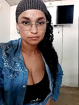 luna hell online show from May 17, 5:56 pm