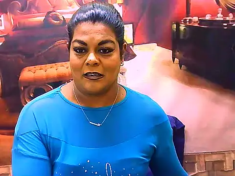 indianCherryPie online show from July 6, 5:35 am