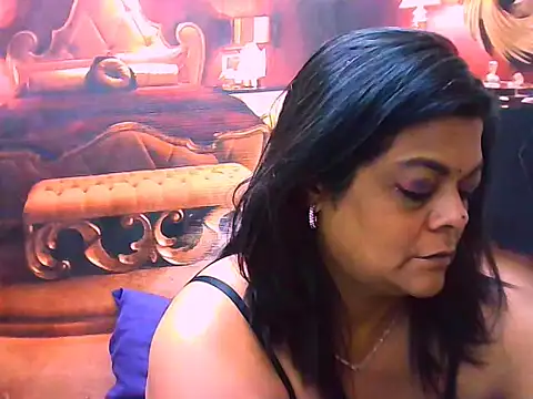 indianCherryPie online show from June 25, 5:12 am