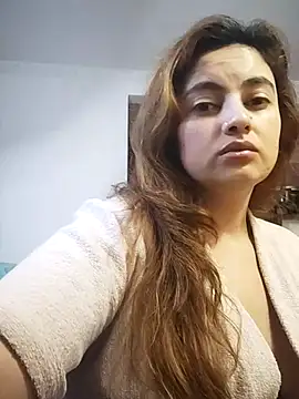 Nicolle Jansen online show from November 22, 8:11 pm