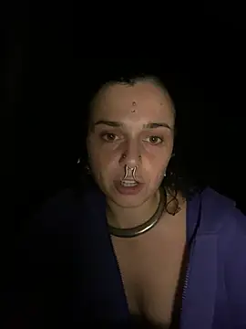 metamorphosiskin online show from July 11, 11:05 pm